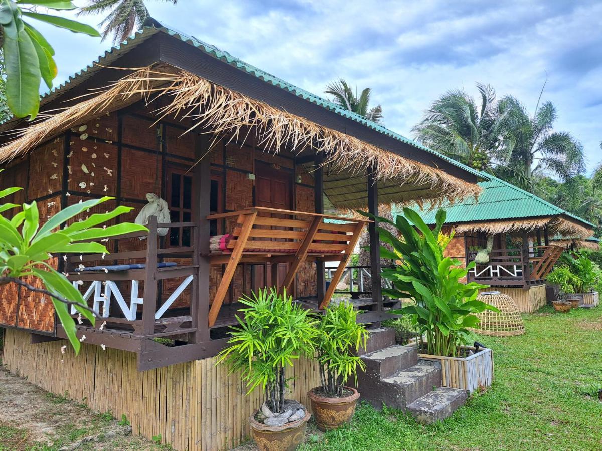 Sense Asia Haad Tian Exterior photo